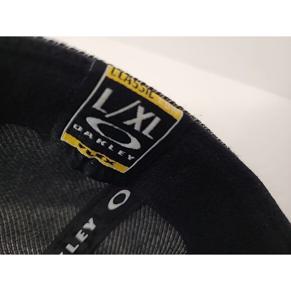 Oakley Flexfit Hat Size L/XL Cap Solid Black with Logo Flex - Picture 7 of 8